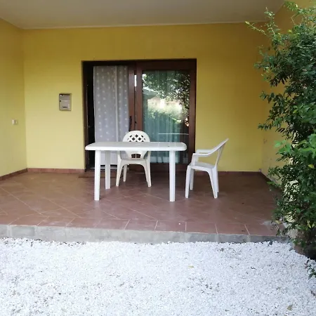 Apartment Bouganville San Teodoro Monte Petrosu